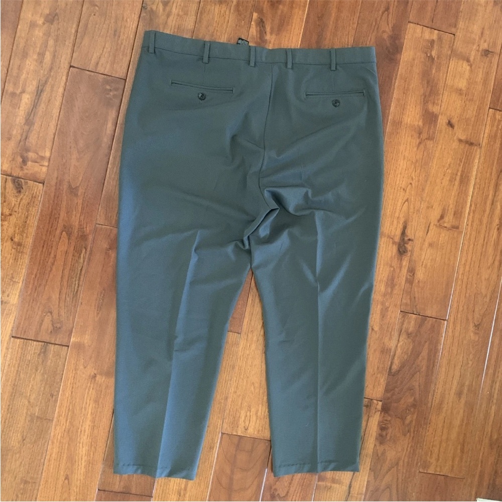 Greg Norman Men's 42x28 Ultimate Classic Travel Pant Grey Golf Poly Blend - Picture 8 of 10